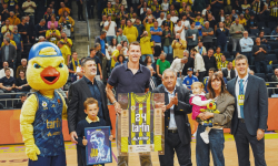 Fenerbahçe, Vesely’i Sarı Miras’ta Unutmadı