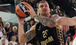 PAOK, Donatas Motiejunas Transferini Tamamlamak Üzere