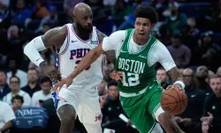LeBron James 76ers Formasıyla Philadelphia’da İlk Kez Sahneye Çıktı