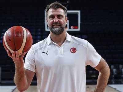 Brook Lopez’ten Mehmet Okur’a Göz Kamaştırıcı Övgü