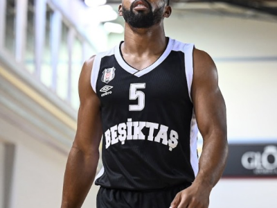 Beşiktaş’a David DeJulius: UCAM Murcia Kiralık Anlaşmayı Açıkladı