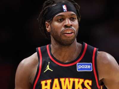 Buddy Hield Charlotte Hornets’a Takas Edildi