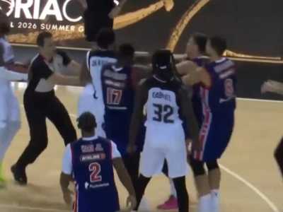 Beşiktaş-CSKA Hazırlık Maçında Kavga: İki Oyuncu Sahadan Atıldı