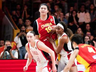 2.23 Metrelik Ziyu Zhang WNBA İçin Bekleyişini Sürdürüyor