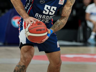 Anadolu Efes Evinde Beşiktaş’a Geçit Vermedi