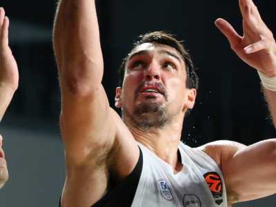 Anadolu Efes, Hazırlık Maçında Lokomotiv Kuban’ı 85-74 Mağlup Etti