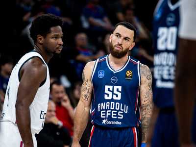 PJ Dozier Etkili Oynadı; Anadolu Efes, Real Madrid’i Çift Haneli Farkla Devirdi