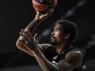 Beşiktaş’ta DaQuan Jeffries’in Sol Bileğinde Kırık Tespit Edildi