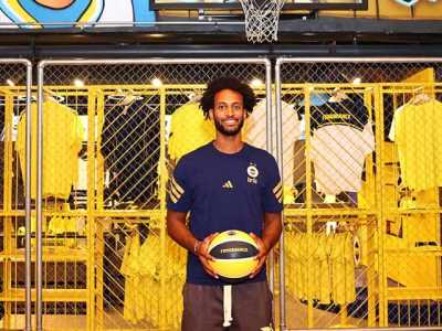 Braxton Key: Fenerbahçe’de Yılın Savunmacısı Olmak İstiyorum