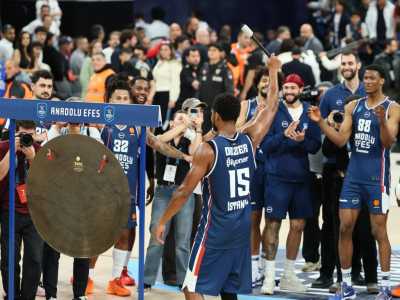 Kızılyıldız Koçu Navarro: Efes’e Karşı Nasıl Oynayacağımızı Görmek İlginç