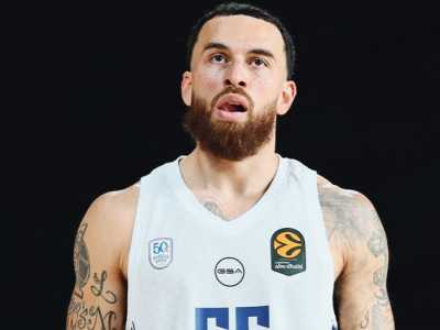 Mike James Sahaya Çıktı; Anadolu Efes, Hazırlık Maçında Trabzonspor’u Yendi