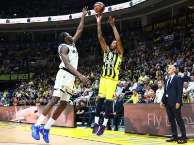 Jekiri’nin Fastbreak Smaçı EuroLeague Motorola Magic Moment Seçildi