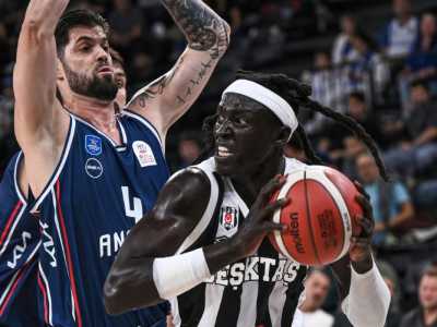 Efes-Beşiktaş Derbisinde Saric ile 95-81 Üstünlük
