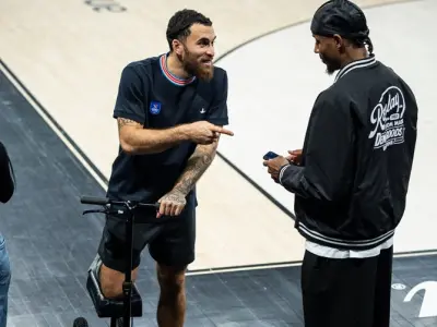 Mike James Rehabilitasyonda: Lessort’a Diz Scooter Teşekkürü