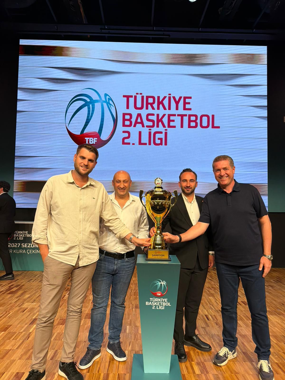 Akhisar Basketbol galeri görseli