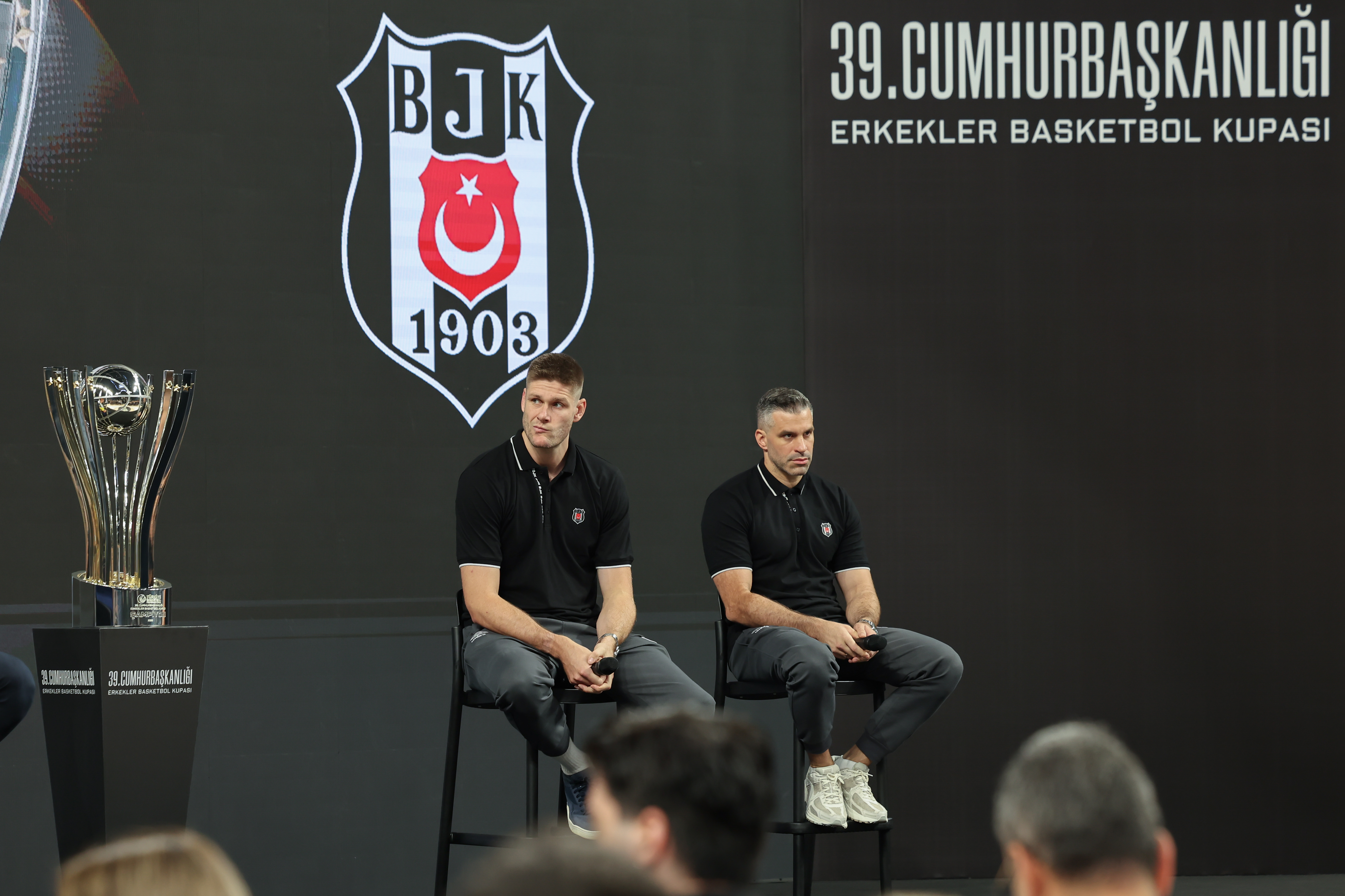 Dusan Alimpijevic Beşiktaş basın toplantısı