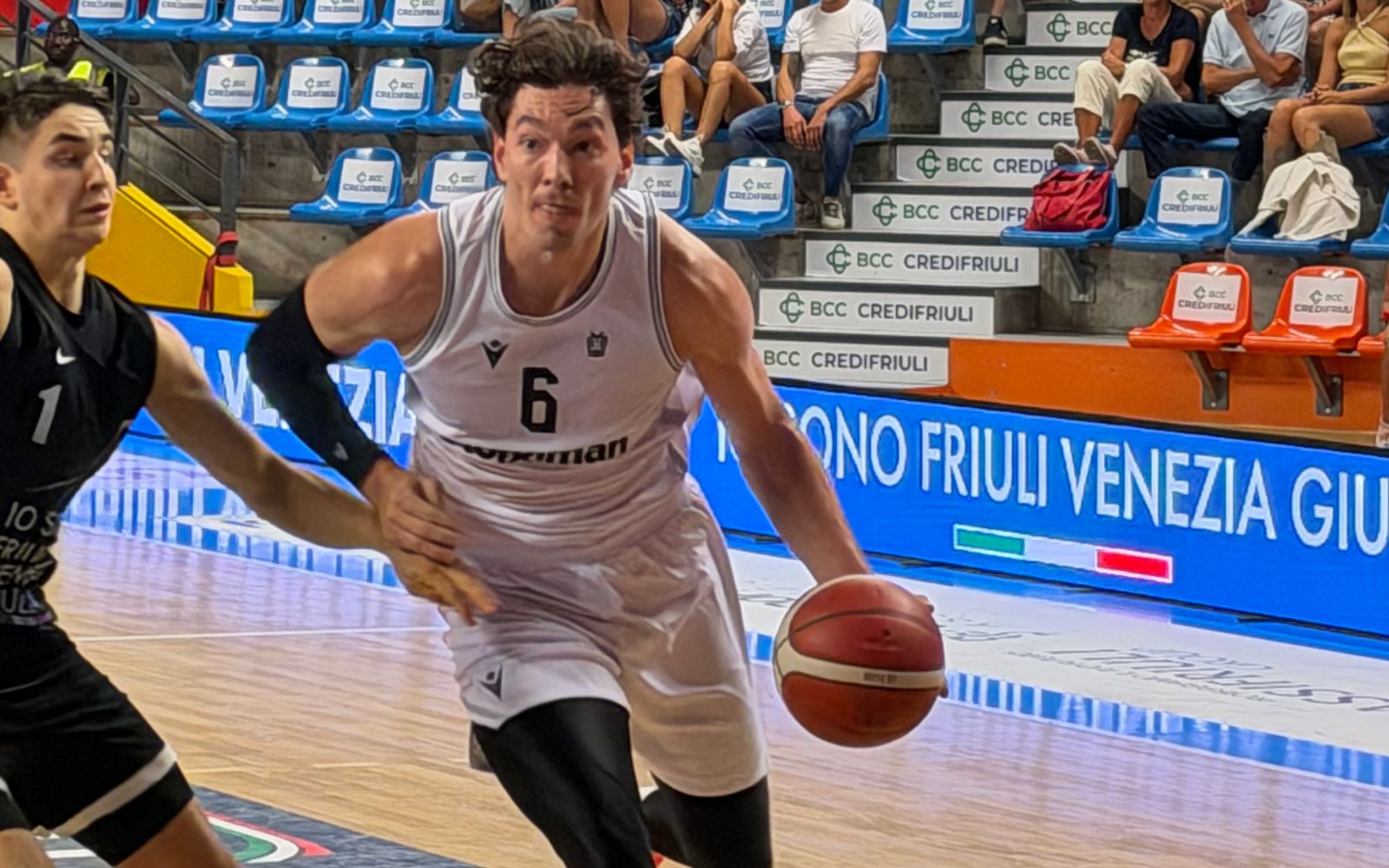 Cedi Osman PAOK formasıyla ilk maçında