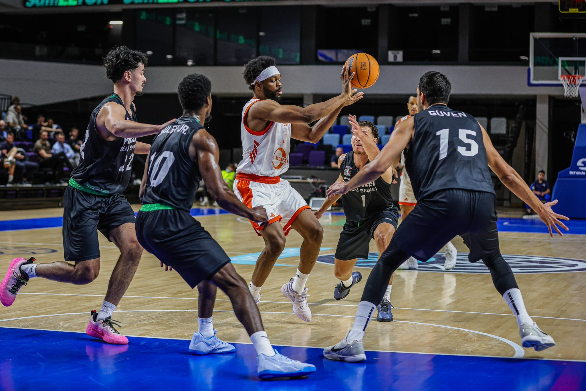 Denizli Basket RASTA Vechta BCL maçı