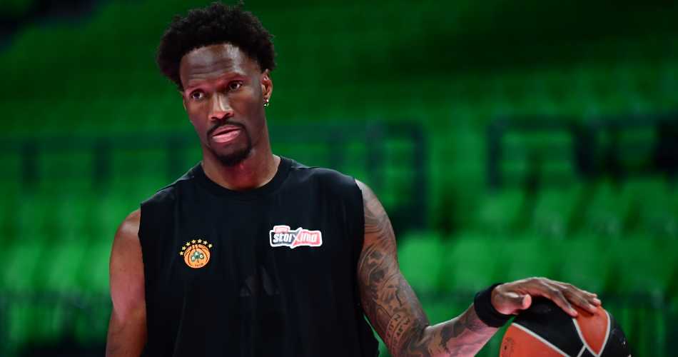 Nigel Hayes-Davis Panathinaikos antrenmanında
