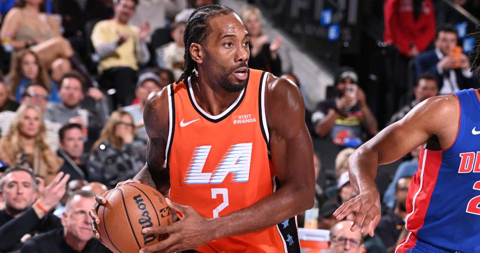 Kawhi Leonard Los Angeles Clippers formasıyla