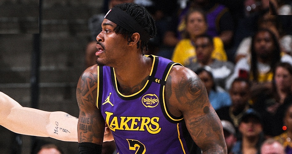 Jarred Vanderbilt Los Angeles Lakers formasıyla