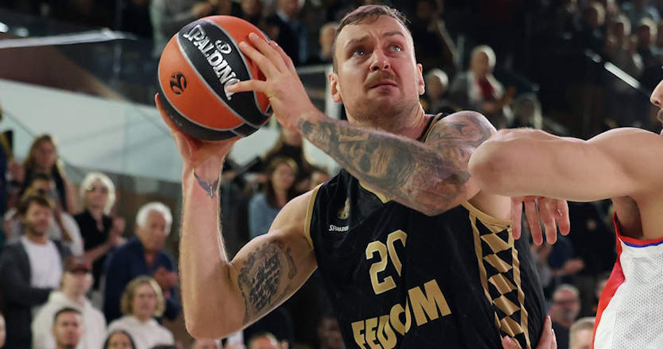 Donatas Motiejunas EuroLeague'de Monaco formasıyla
