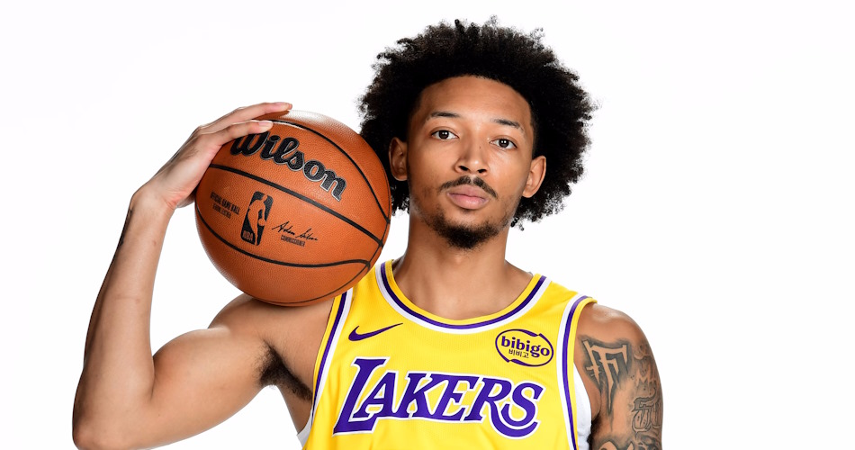 Nick Smith Jr. Lakers formasıyla