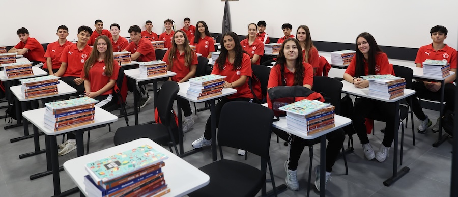 TBF Basketbol Spor Lisesi sınıf ortamı