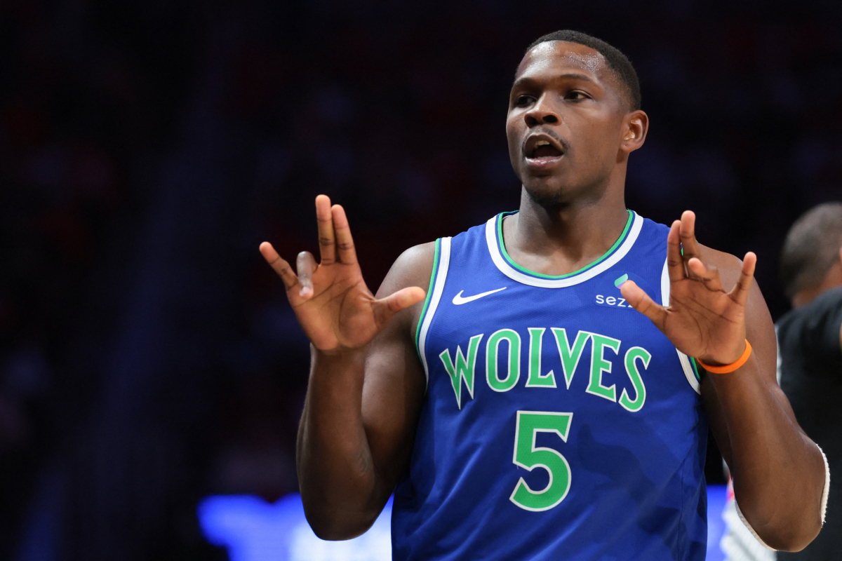 Anthony Edwards, Minnesota Timberwolves formasıyla 45 sayı attı