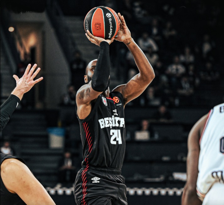 Beşiktaş Bayern Münih EuroLeague maçından bir kare