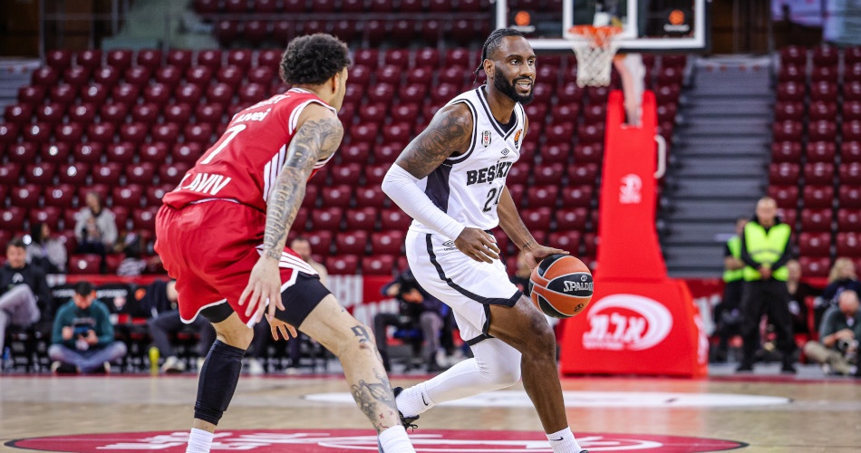 Beşiktaş Hapoel Tel Aviv maçından kare