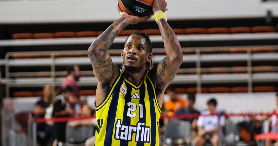 Will Clyburn Fenerbahçe Çayırova deplasmanında